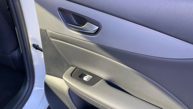 MG MGS5 170kW Trophy EV Long Range 64kWh 5dr Auto Electric Estate